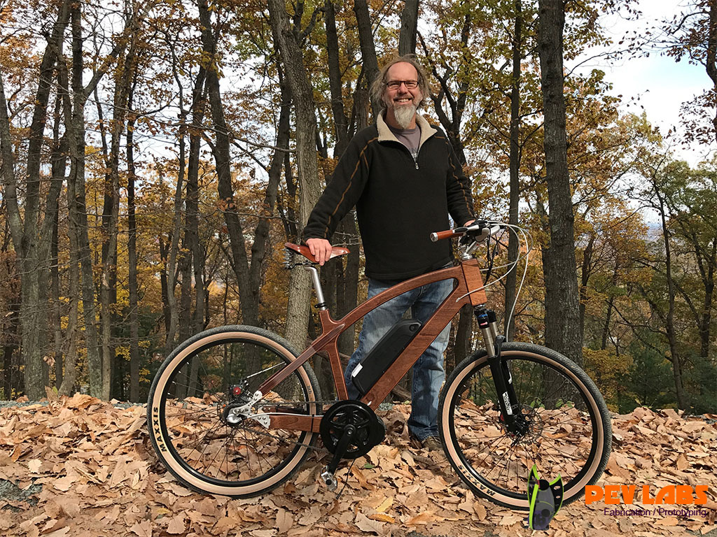 Maker Brian Williford with Wood Bike v4
