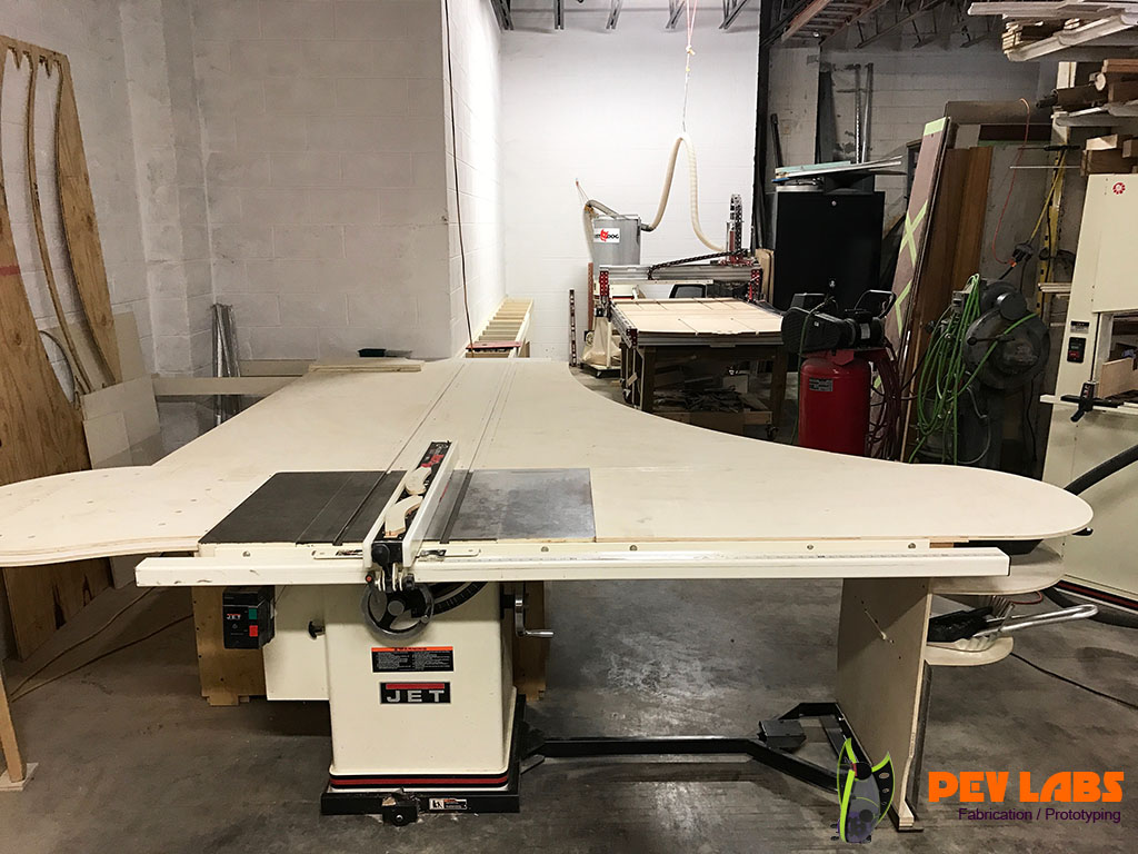 Tablesaw With Long Outfeed